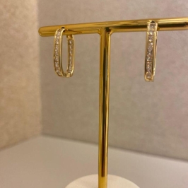 Brinco argolinha click oval