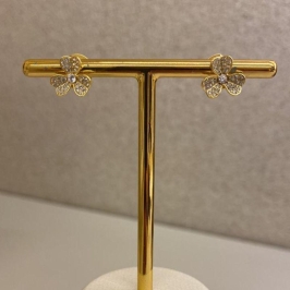 Brinco Luna florzinha