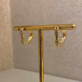 Brinco argolinha de coração click zircônia colors M