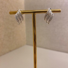 Brinco Leticia Prata