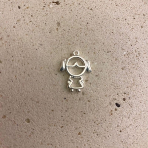 Pingente menina liso Prata