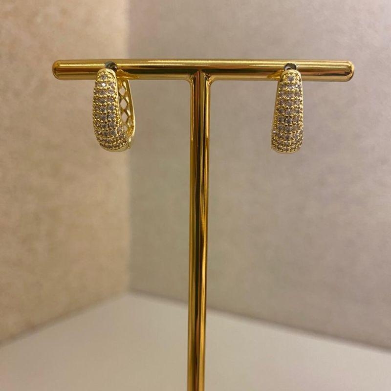 Brinco argolinha click oval P