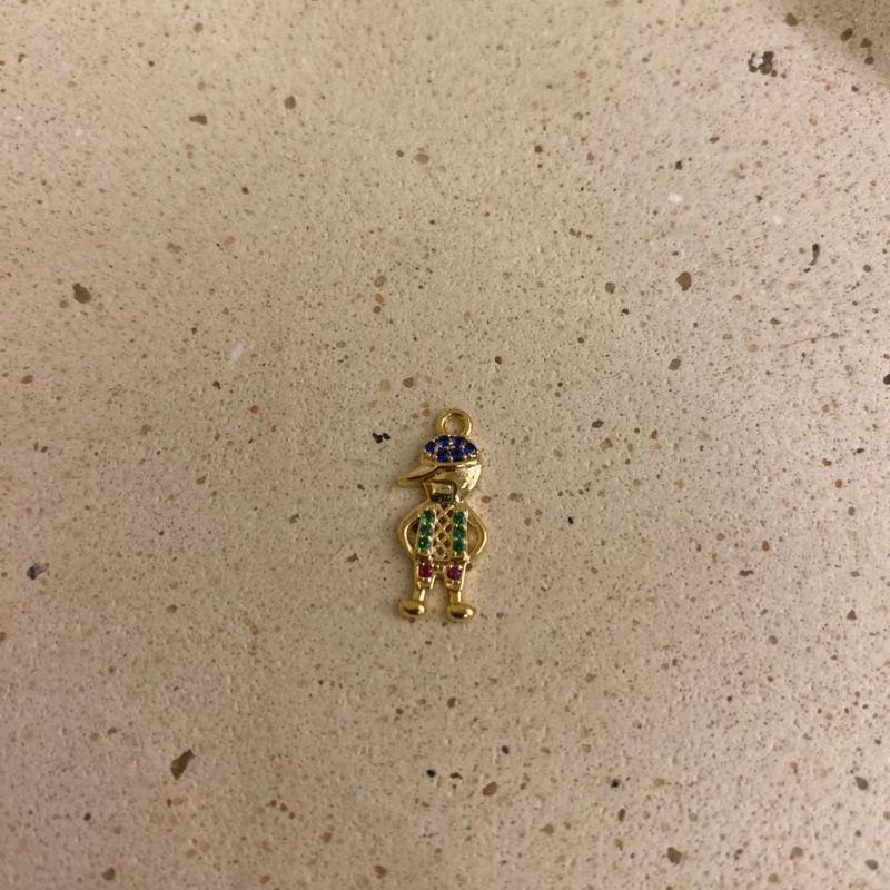 Pingente menino cravejado colors