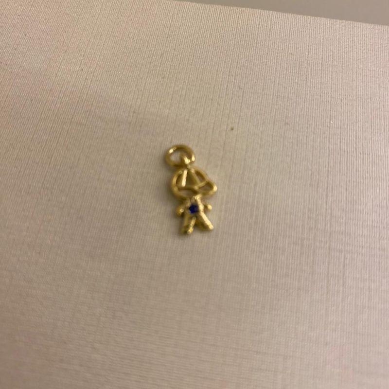 Pingente menino zirconia azul P