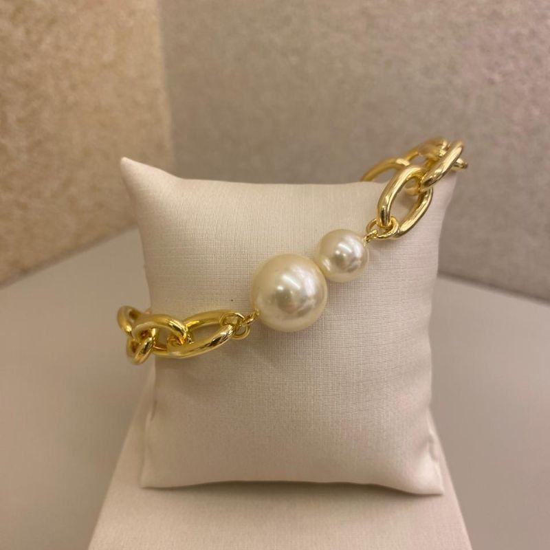 Pulseiras elos grandes com perola