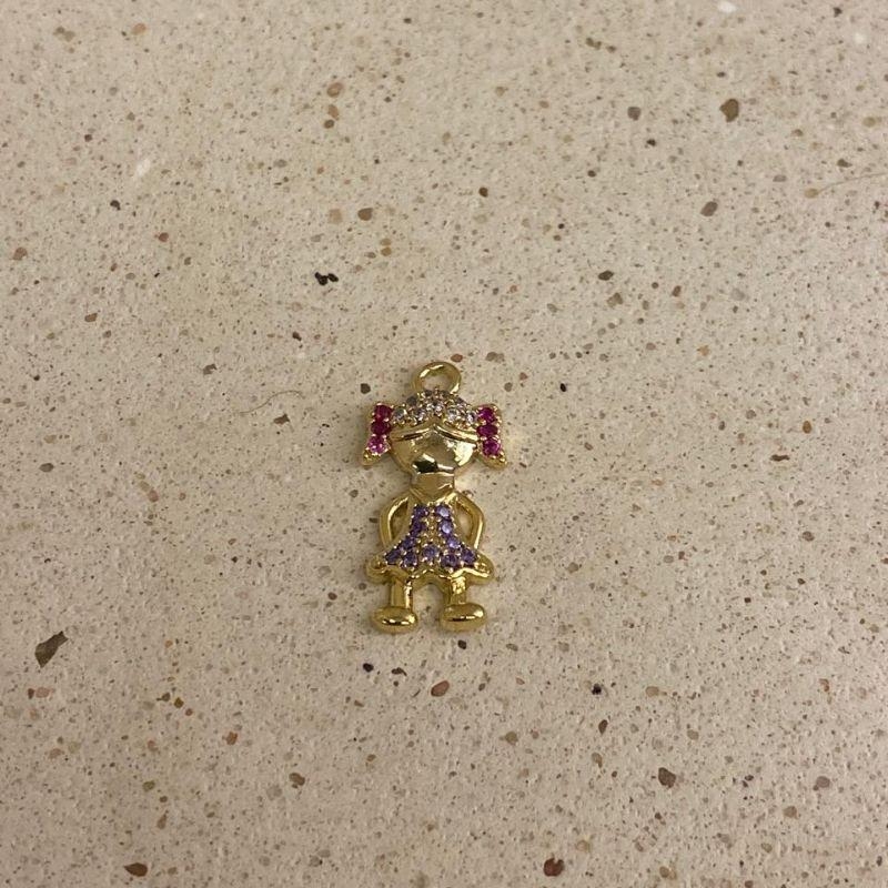 Pingente menina cravejada cristal medio