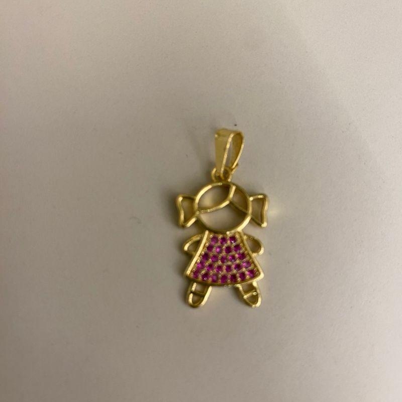 Pingente menina cravejado rosa grande