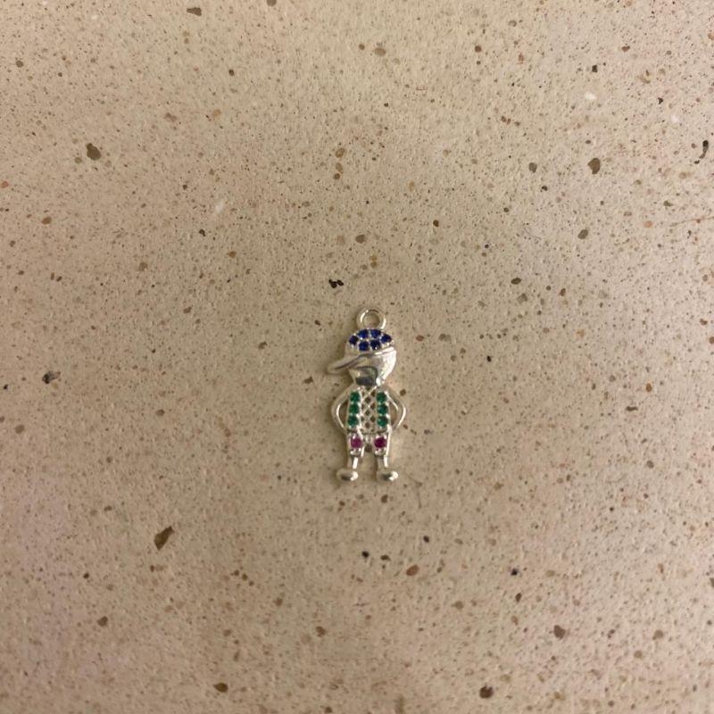 Pingente menino cravejado colors Prata