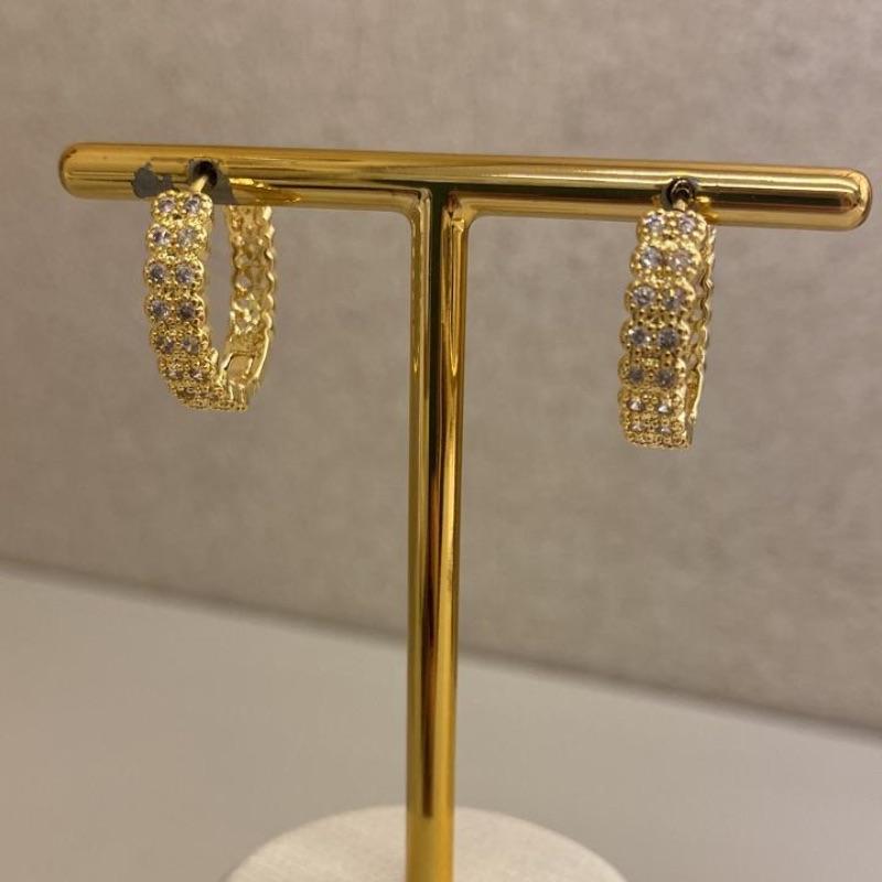 Brinco argolinha click Aimeé