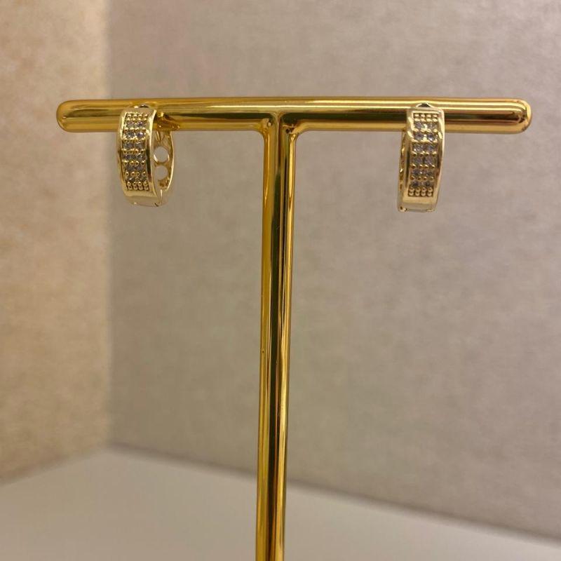 Brinco Maria Helena P