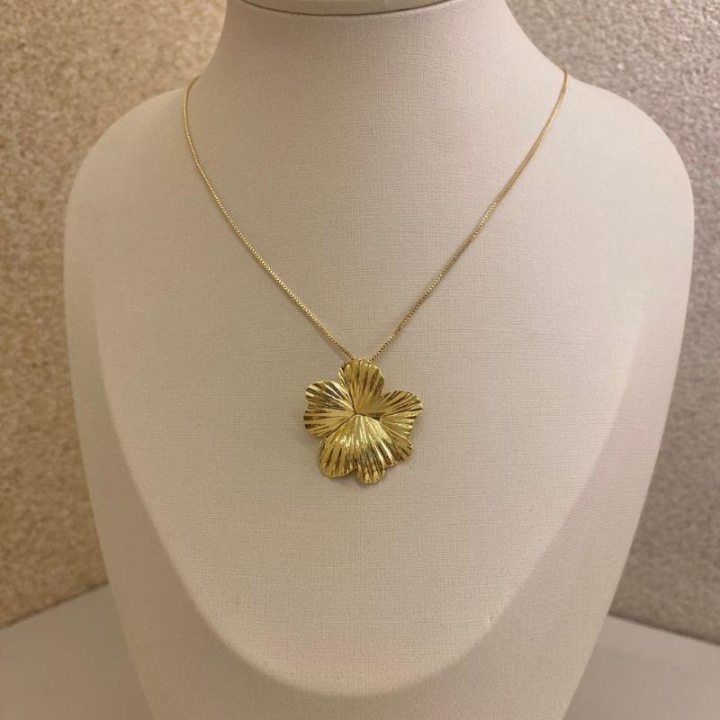 Corrente veneziana com pingente flor orgânica M com detalhes