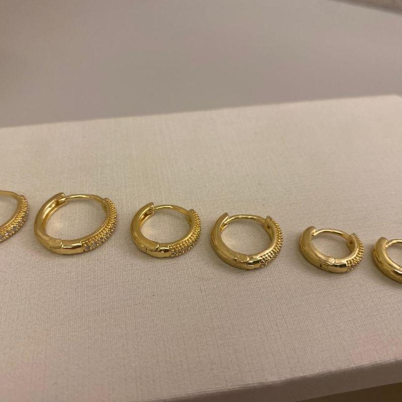 Trio argolas cravejadas Zircônia cristal