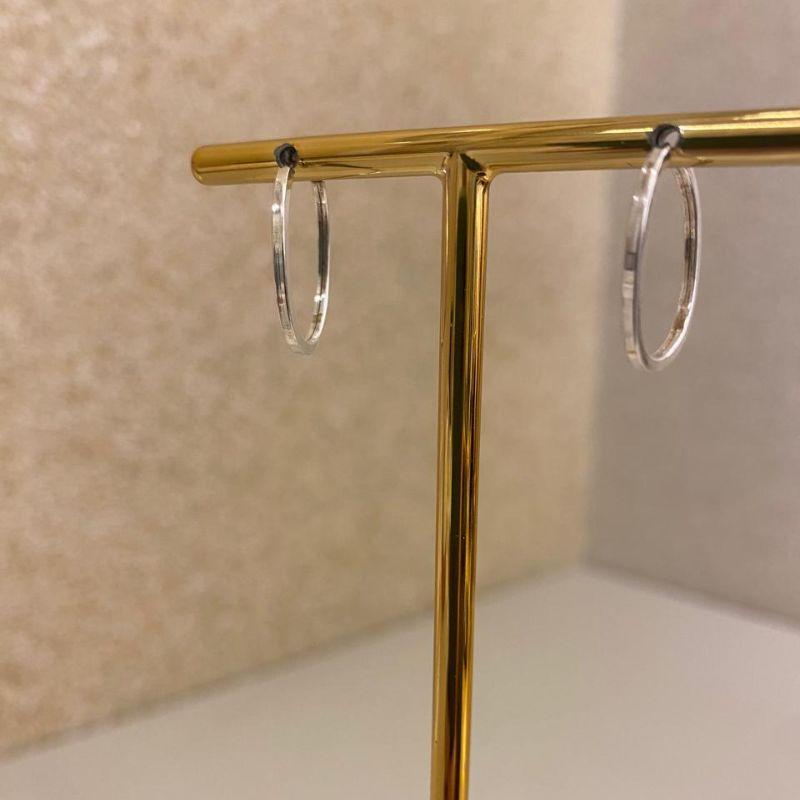 Brinco argola oval G