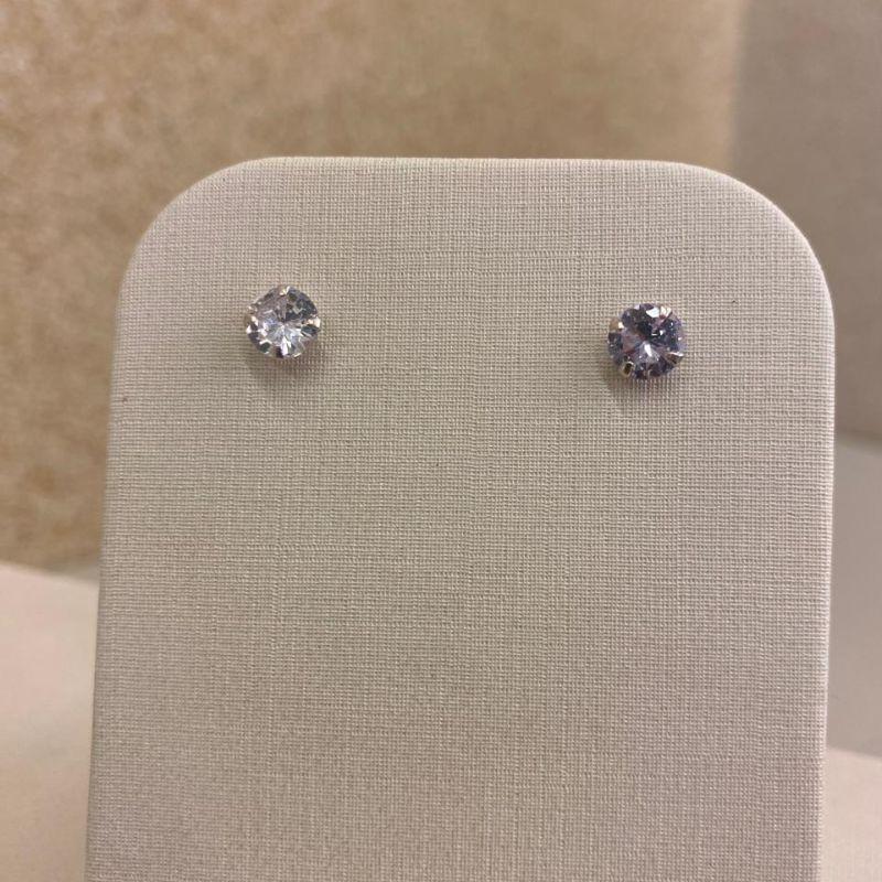 Brinco Ponto de Luz 925