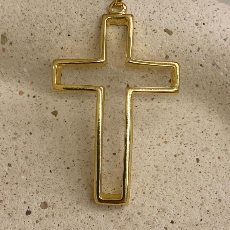 Pingente cruz vazada 38mm